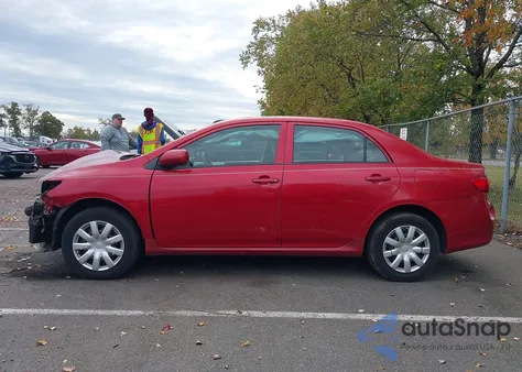 2010 Toyota Corolla Le из США, поврежденный, VIN 2T1BU4EE7AC241277